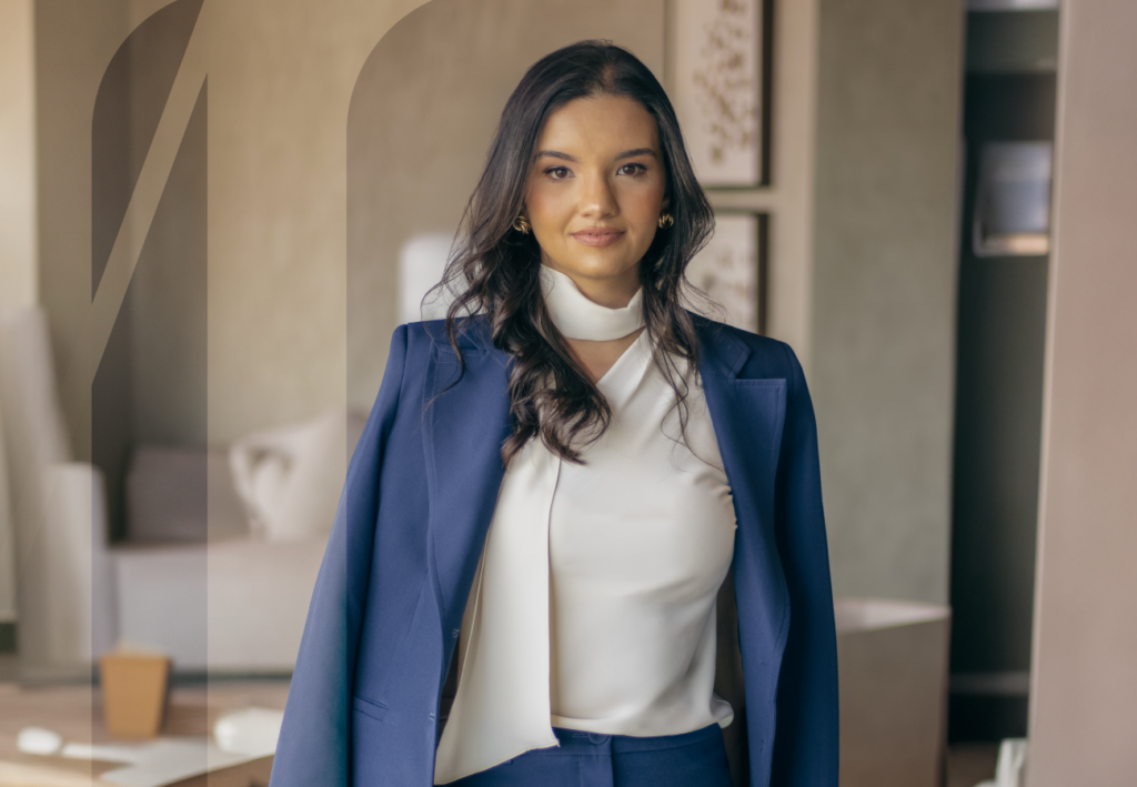 Dra. Luana Batista de Campos, especialista em Direito Bancário e Previdenciário.